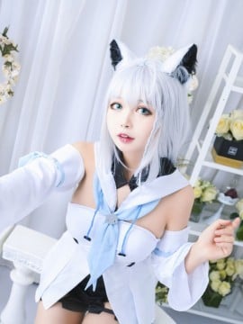 [Black Cat ovo] thổi tuyết trên trắng