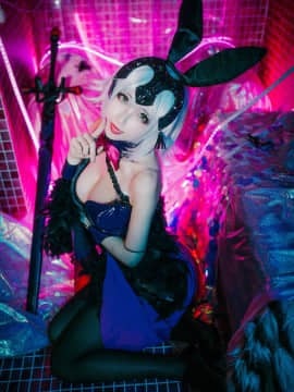 [Rioko Ryoko] Cô gái thỏ Heizaki