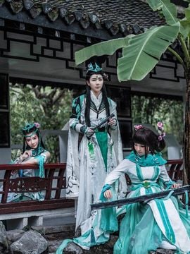 "Kiếm kiếm tình yêu phiên bản trực tuyến ba" Bài hát dài ba anh hùng c o s p l a y