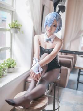 "Re Life in ANLD ALLE từ đầu" Rem Bunny C O S P L A Y