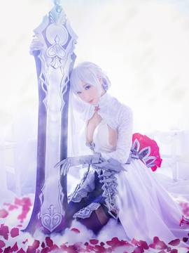 "Cái chết Alice" Bạch Tuyết Bạch Tuyết Bạch Tuyết C O S P L A Y