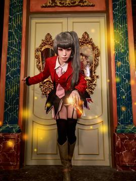 "Con mèo biển khóc" Bảy chị em của Lazy Lazy Belufiglu C o s p l a y