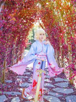 "Số phận ở lại đêm" Saber Sunny. ~ Vua Kimono của tôi bức tranh năm mới