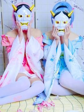 "Cuộc sống ở một thế giới khác từ đầu" Lễ hội Ramrem Kimono c o s p l a y