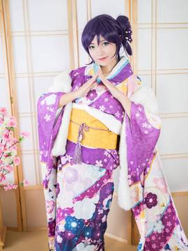 "Lovelive" tháng đầu tiên của kimono đã không đánh thức tojo chi c o s p l a y