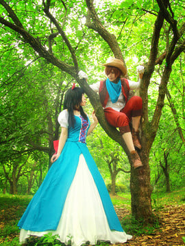 "Hàng trăm ngàn trò đùa lạnh lùng" Pinocchio x Bạch Tuyết C O S P L A Y