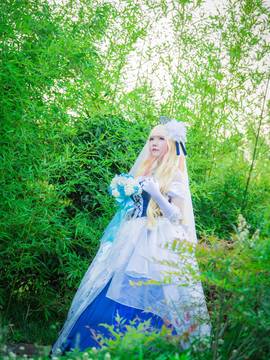 "Shilu nome pháo đài f" Xuelu nome poster váy cưới c o s p l a y