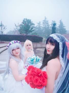 Sinh nhật "số phận ở lại" sinh nhật của nhóm đám cưới ba người C o s p l a y