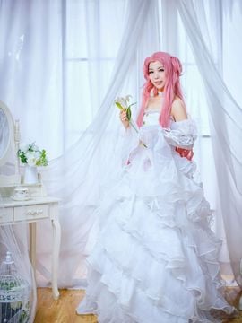 "Cuộc nổi loạn của Lelouch" Euphemia li.