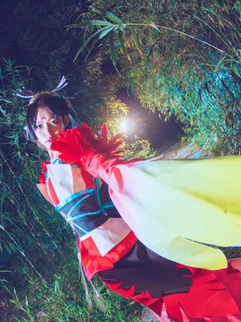 "Trò chơi di động Onmyoji" Phoenix Fire c o s p l a y