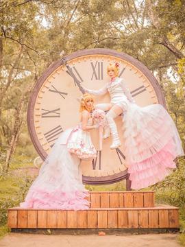 "Gia đình Vocaloid" Jingyin Gemini Dog Brutality c o s p l a y