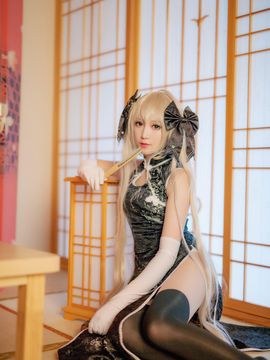"Số phận của bầu trời" Qiongmei Cheongsam Cosplay