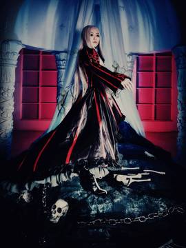 "Số phận Zero" Alice Phil Von Einzbelen (Blacking) C o S P L A Y