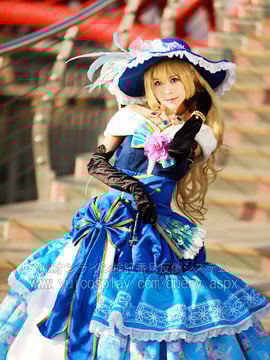 "Tình yêu trực tiếp!"