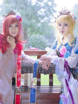 《Tình yêu 》神 c o s p