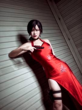 Giải thưởng COS gợi cảm "Resident Evil" rất tuyệt và gợi tình của King King