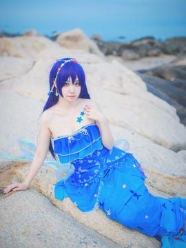 Nàng tiên cá trên biển không thức tỉnh