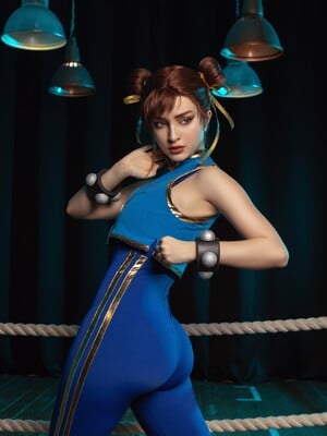 Hologana - chun -li