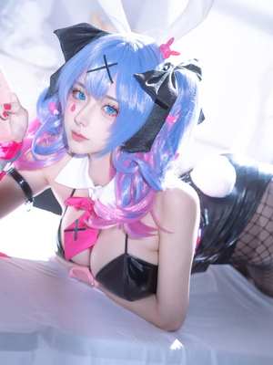 [Seya Lion Smash] - Hatsune Miku Rabbit Hole