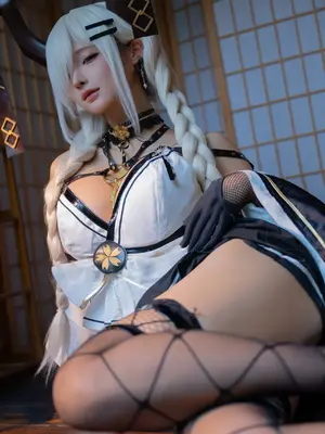 Momo ngu ngốc - Azur Blue Route