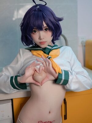 Bangni Bonnie Dance Tina