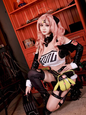 Xuexue - Cuộc sống hàng ngày của Nicole Zero Zone